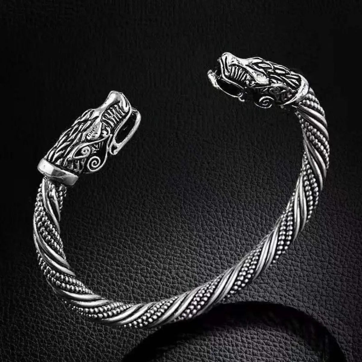 Ragnar – Bracelet viking au look argent ancien pour hommes