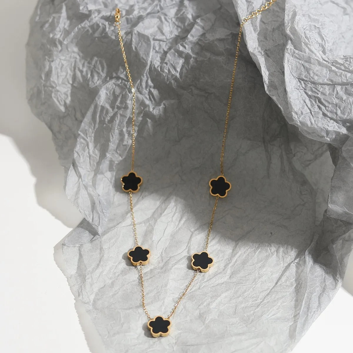 Elise – Ensemble de collier et bracelet Trèfle élégant