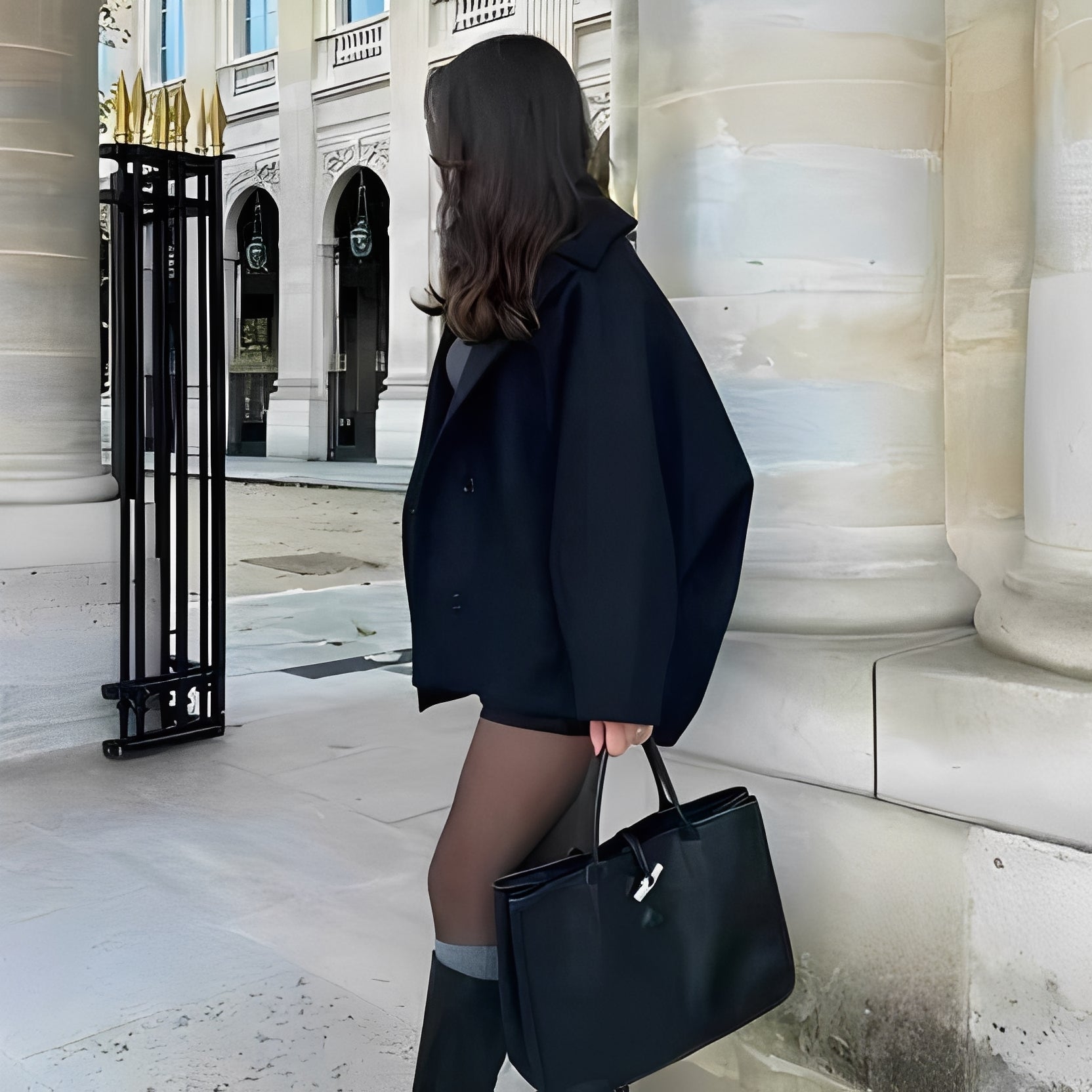 Rosalee - Élégant manteau court en laine pour femmes