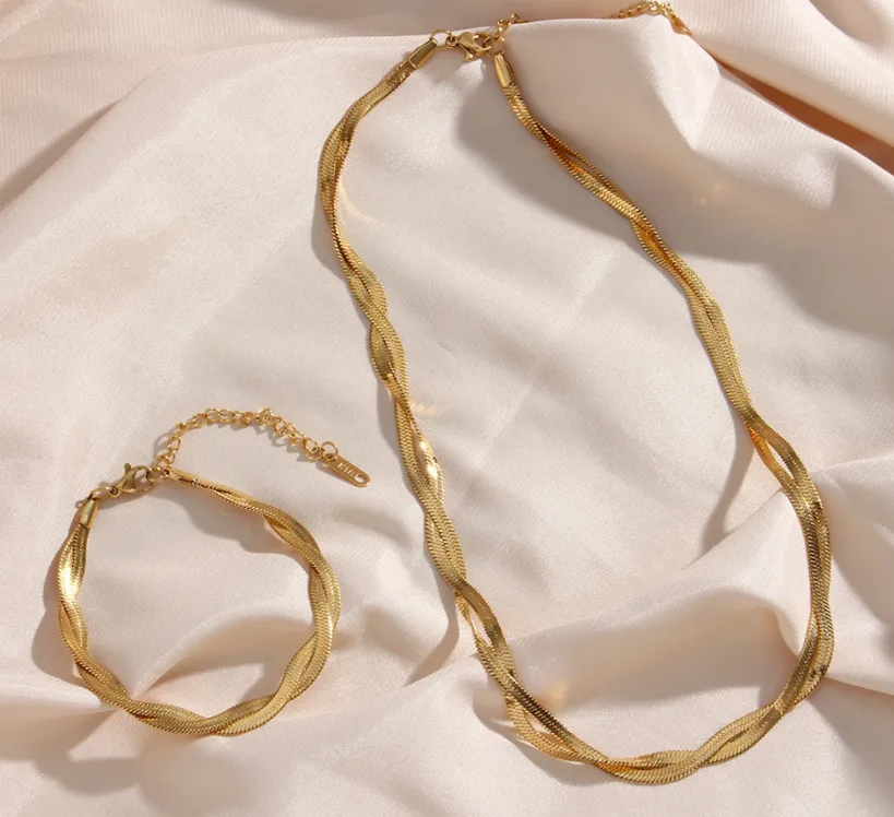 Alina – Ensemble de collier et bracelet élégant doré entrelacé