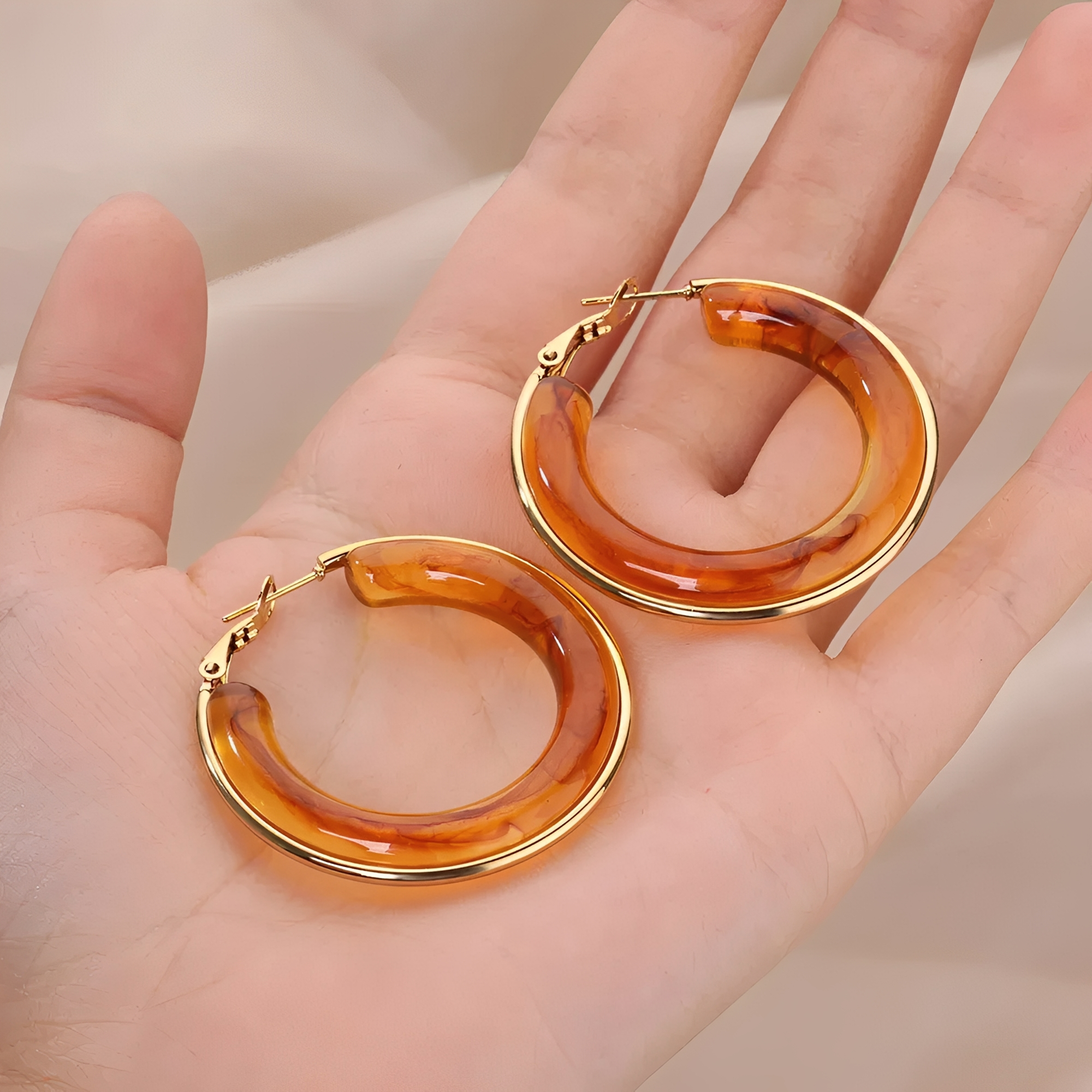 Oreilia – Boucles d'oreilles créoles en écaille