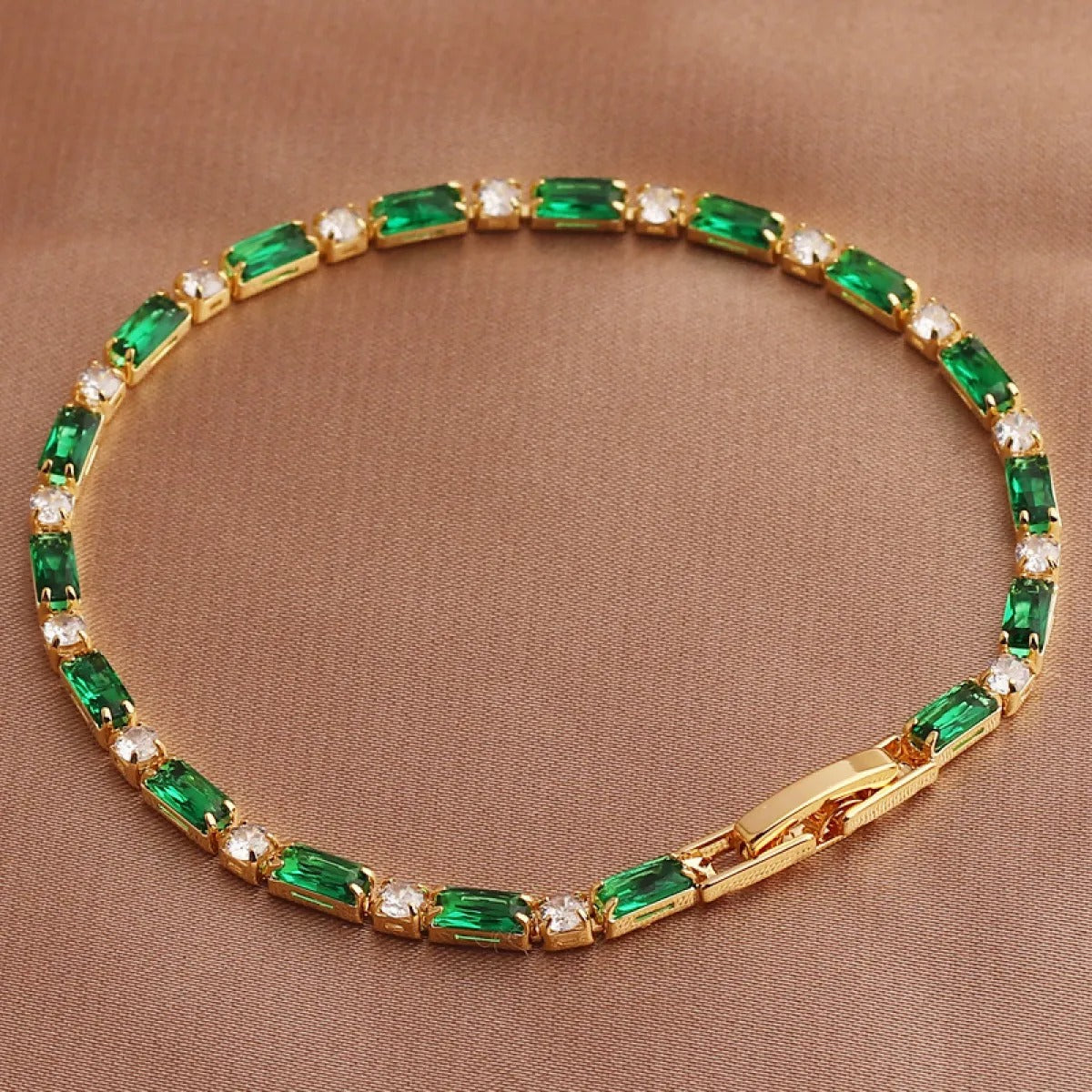 Miralyn – Bracelet Doré Raffiné