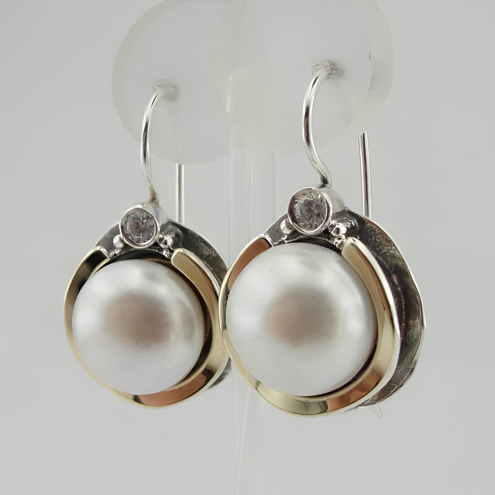 Helena – Boucles d'oreilles vintage avec perles rondes