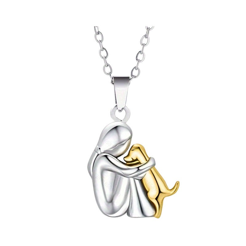 Luz – Collier avec pendentif d'étreinte