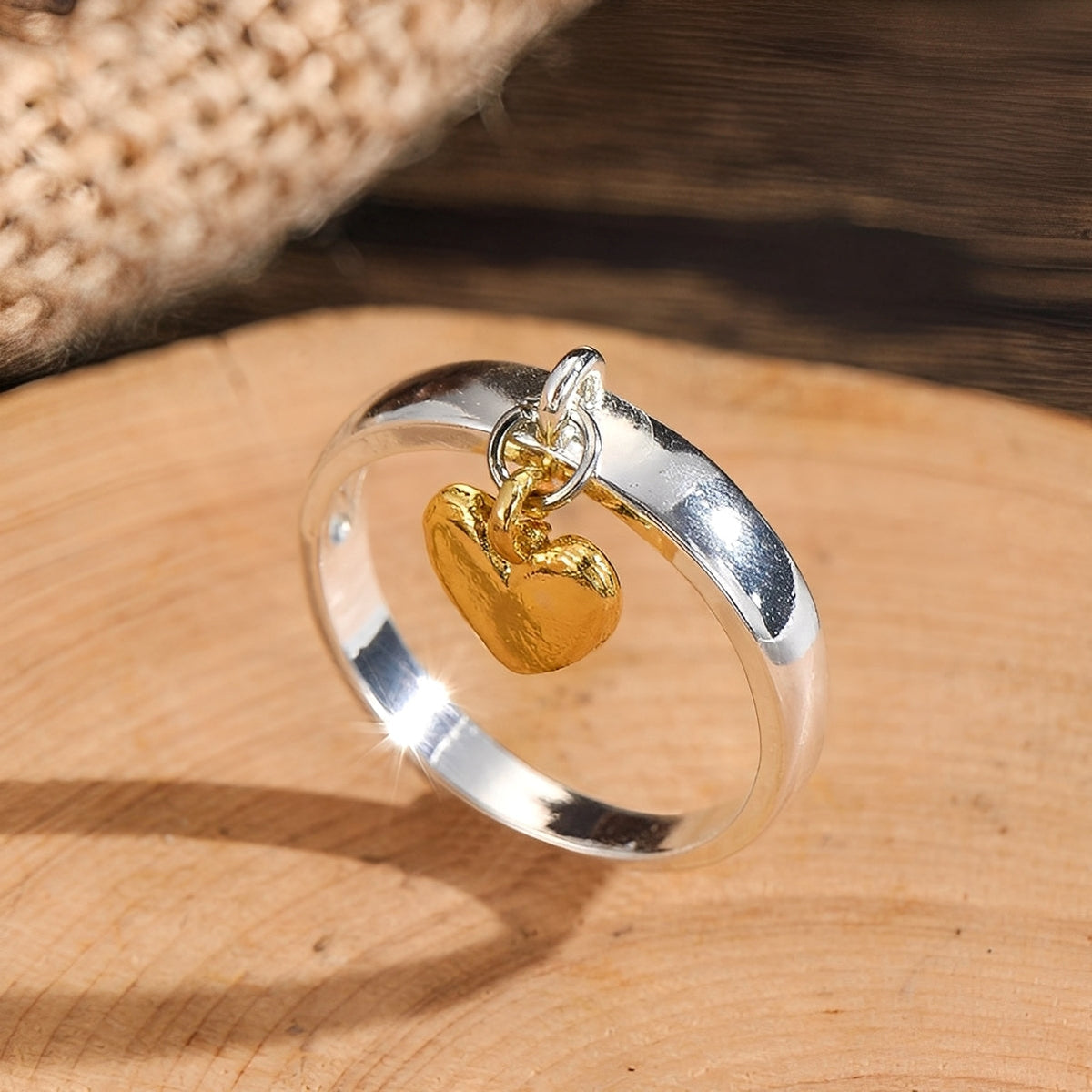 Maelie – Bague en argent avec cœur mobile style rétro