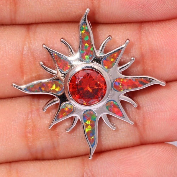 Yani – Collier avec pendentif de rayon de soleil en opale de feu et grenat