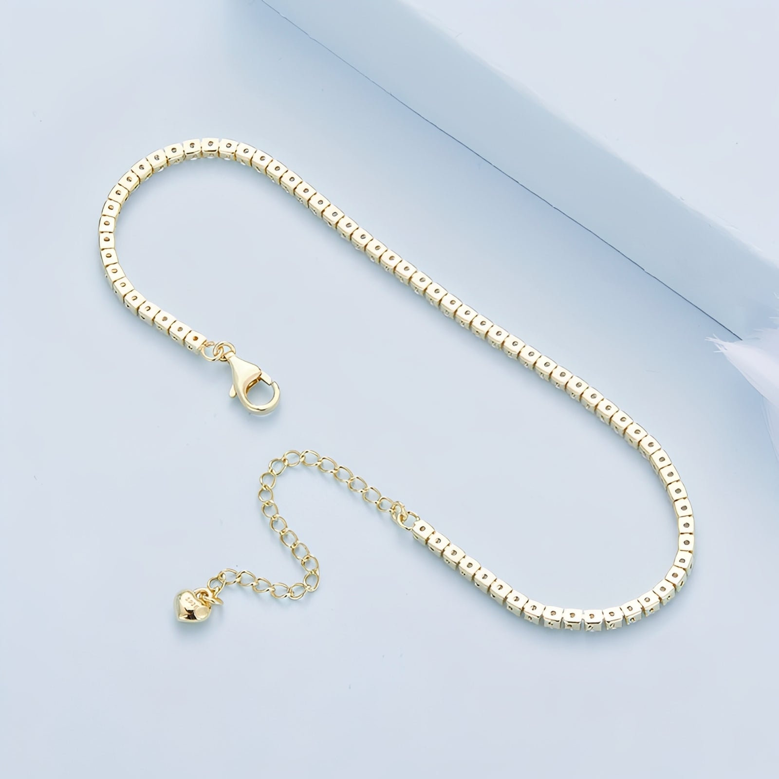 Cher – Bracelet élégant en zircon