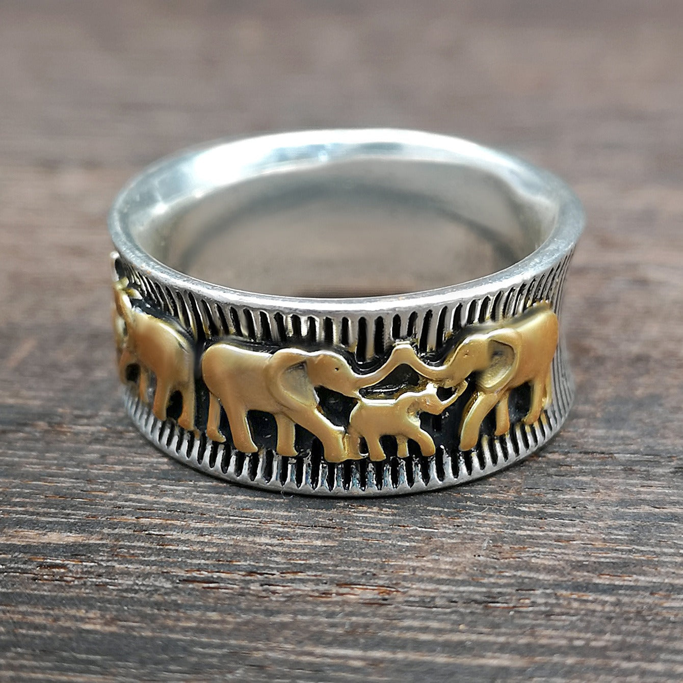 Eli – Bague éléphant doré vintage
