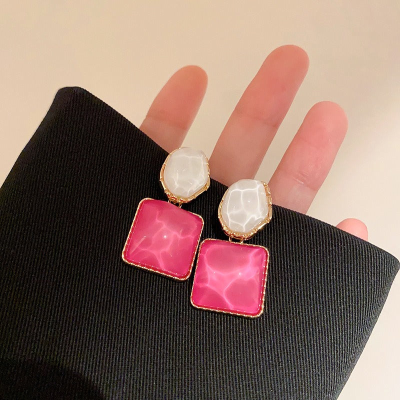 Lianne – Boucles d'oreilles géométriques émaillées