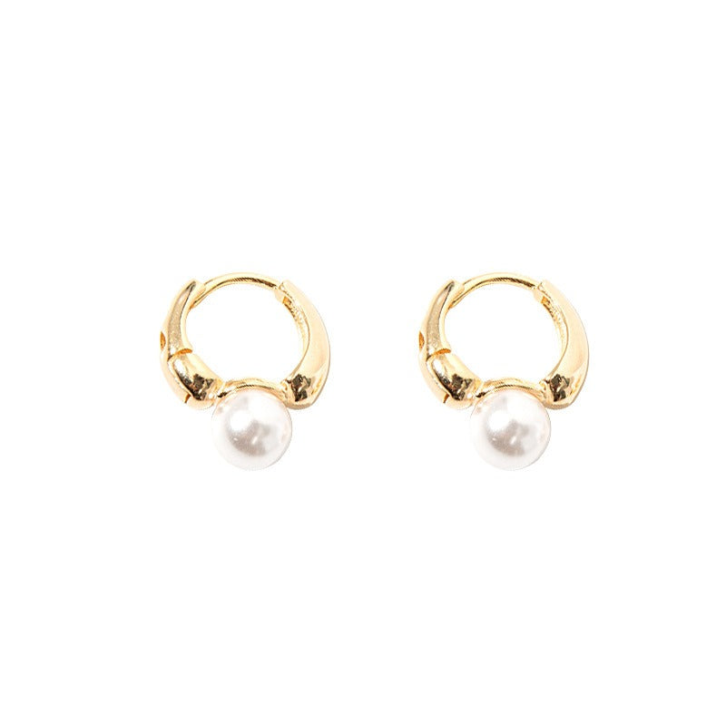 Maelle – Boucles d'oreilles dorées avec une seule perle