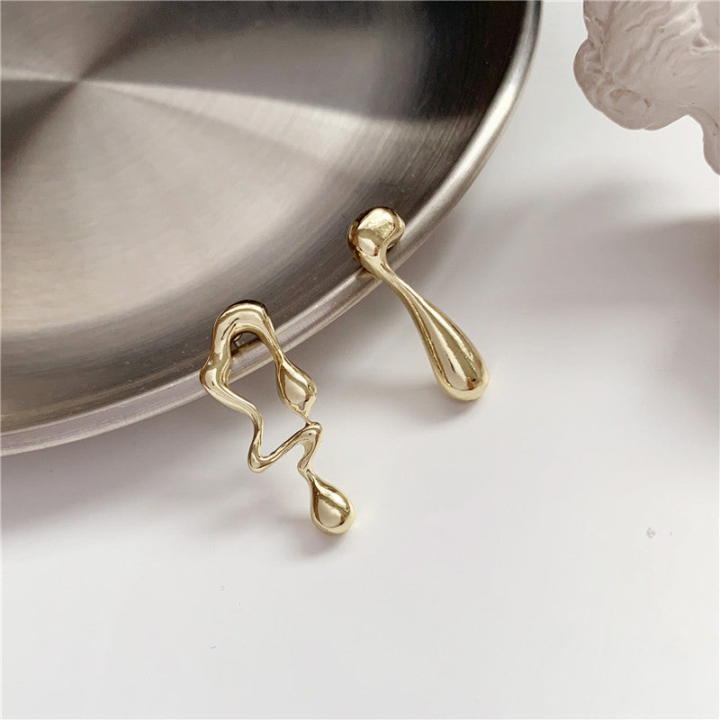 Wilma – Boucles d'oreilles abstraites inégales