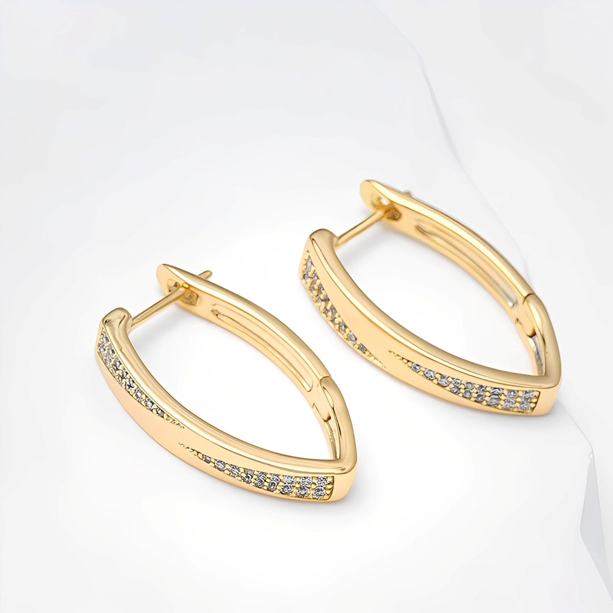 Sophie – Boucles d'oreilles en or et pierres précieuses
