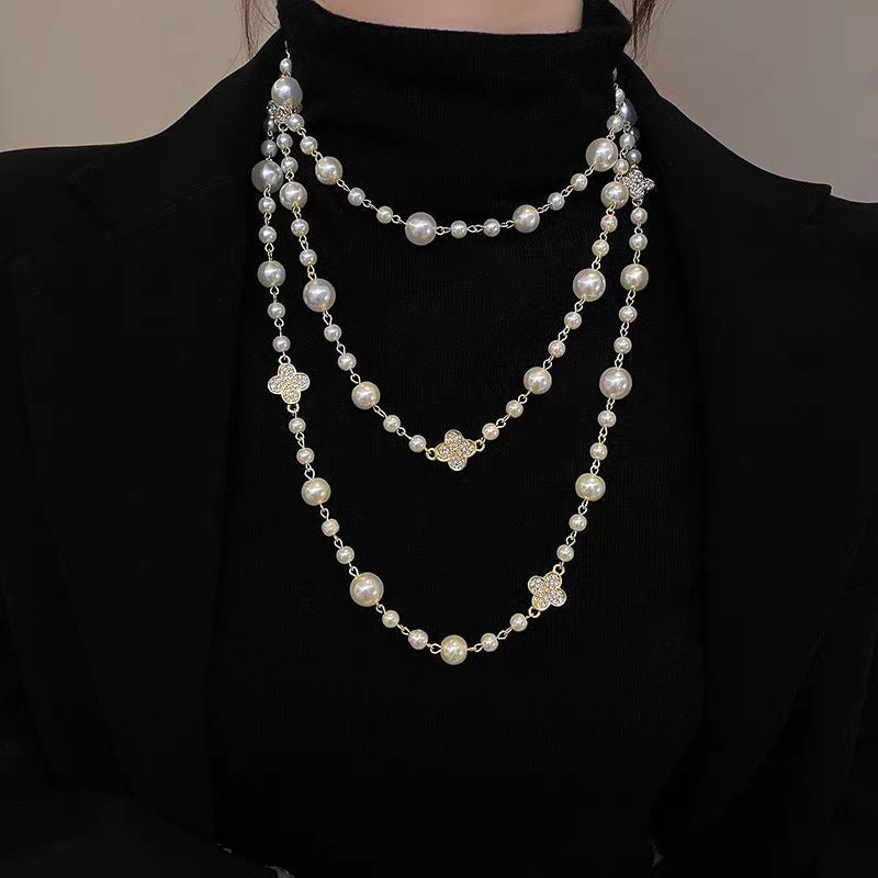 Collen – Élégant collier en or avec perle