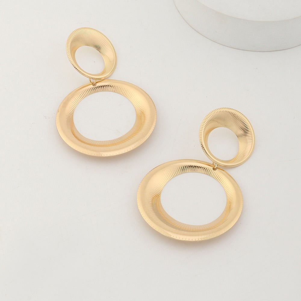 Claudia – Boucles d'oreilles rondes vintage audacieuses