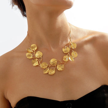 Mitena – Collier en alliage design de feuille