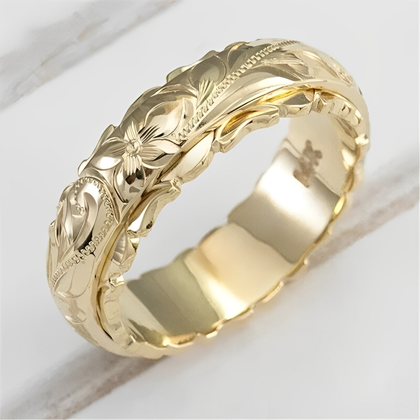 Floria – Bague de fleur vintage dorée