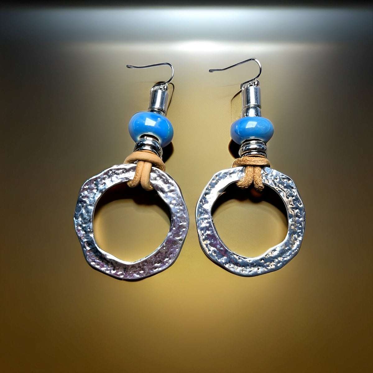 Mira – Boucles d'oreilles en cercle argentées de style boho-vintage