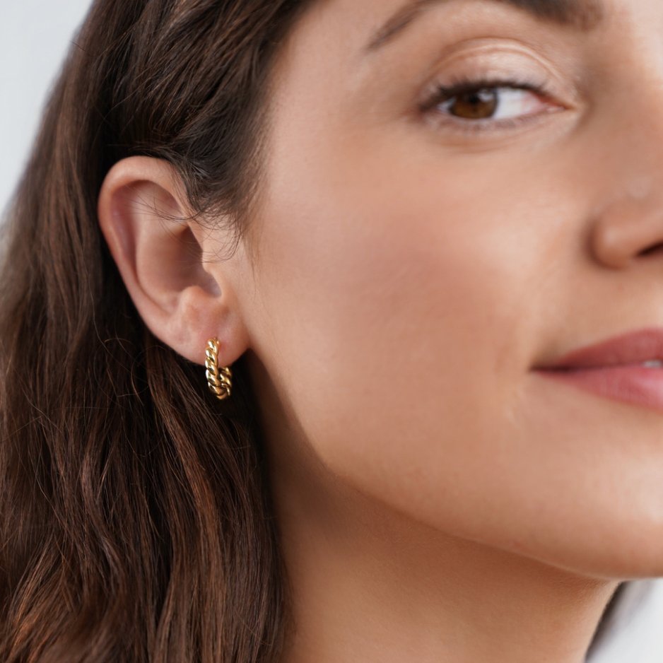 Orhyl – Boucles d'oreilles dorées torsadées