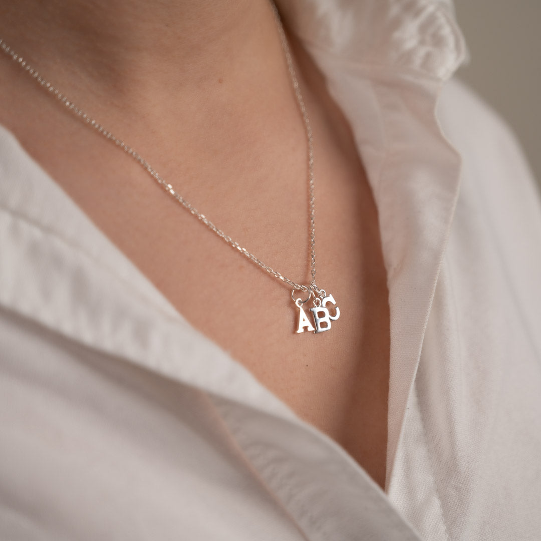 Nadia - Pendentif lettre en argent