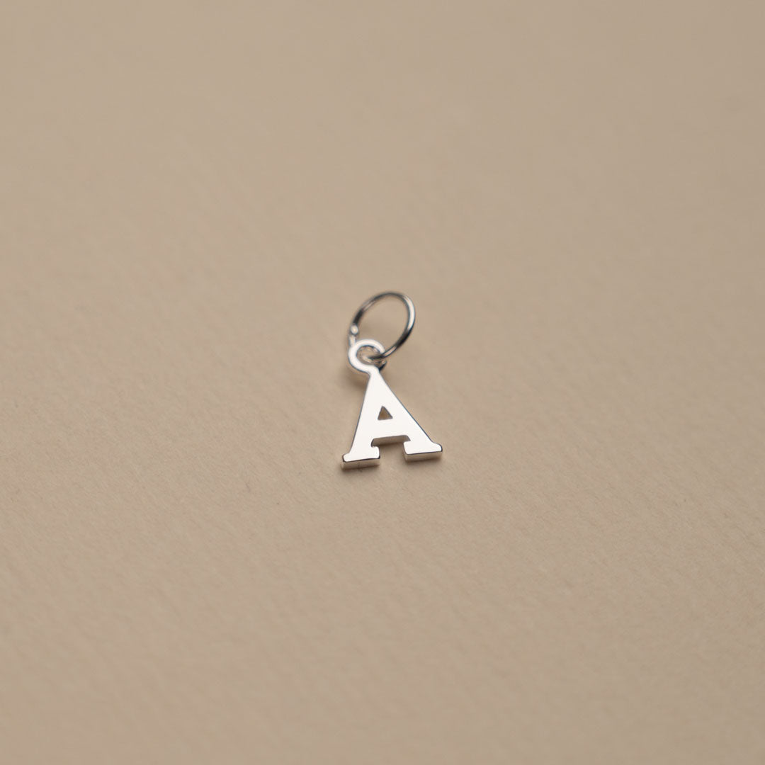 Nadia - Pendentif lettre en argent