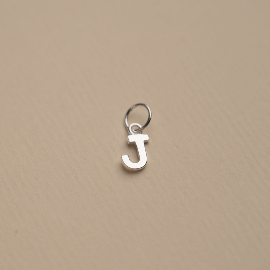 Nadia - Pendentif lettre en argent