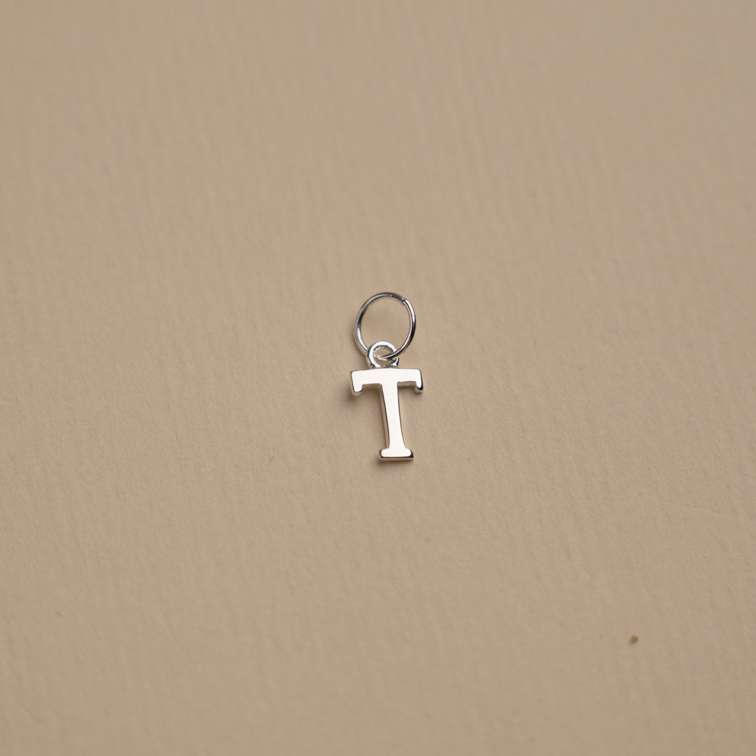 Nadia - Pendentif lettre en argent
