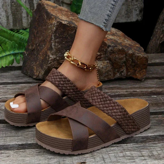 Anika - Comfortable Orthopedic Sandals for All-Day Wear