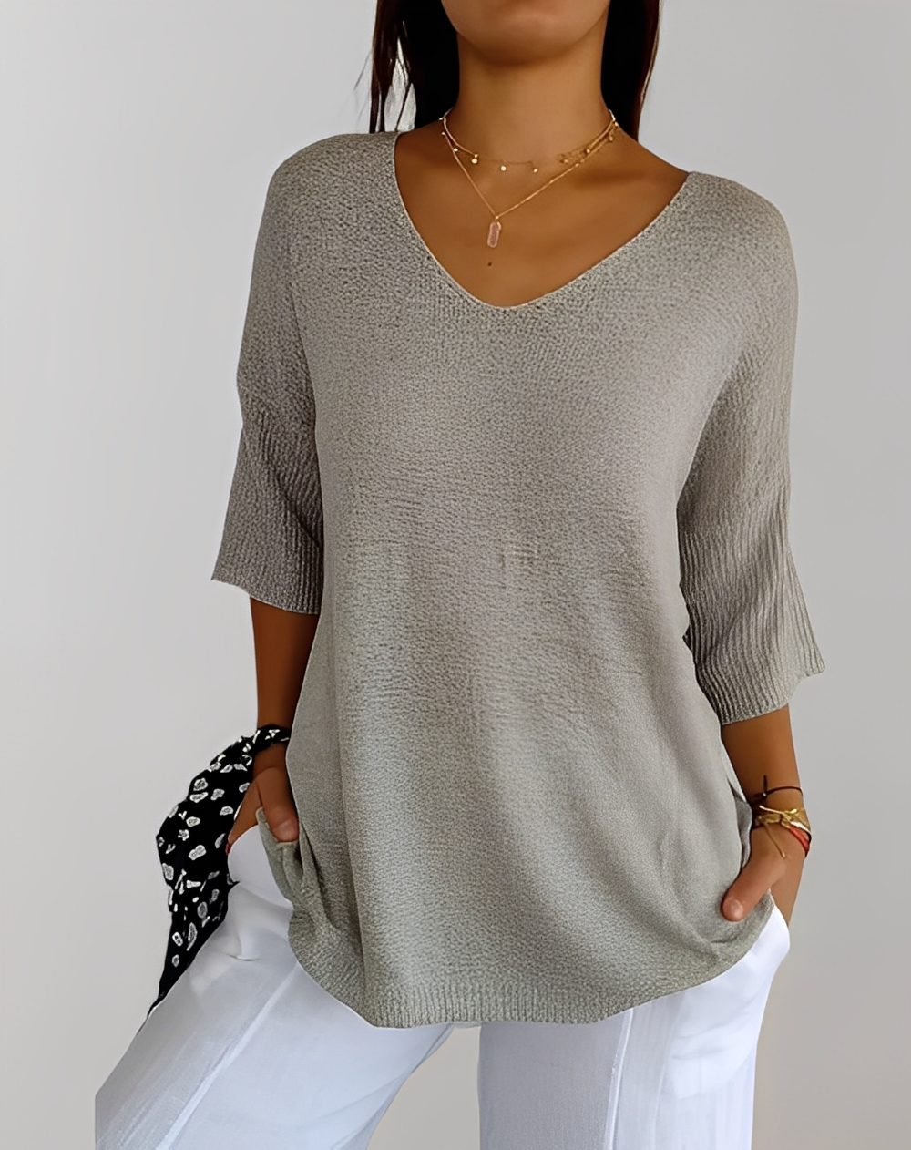 Jessé - Knitted V-neck Sweater for Women
