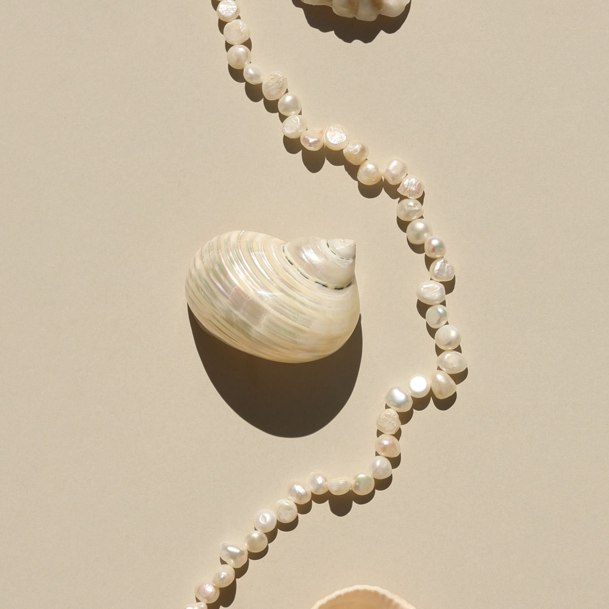 Kara – Collier avec mini perles d'eau douce