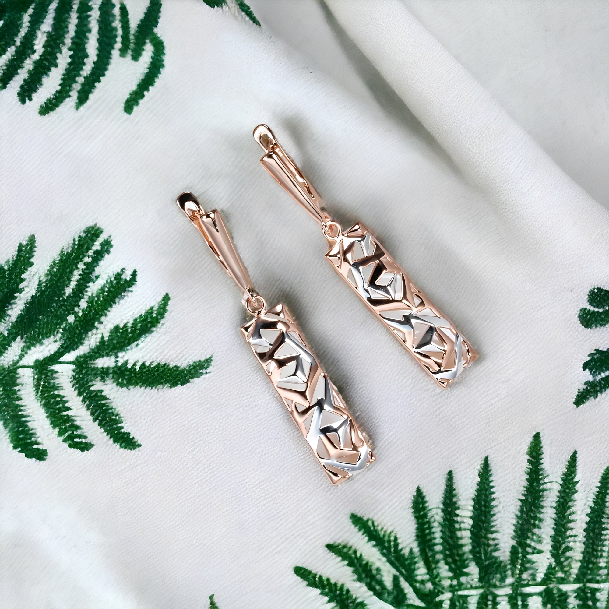Cess – Boucles d'oreilles pendantes géométriques