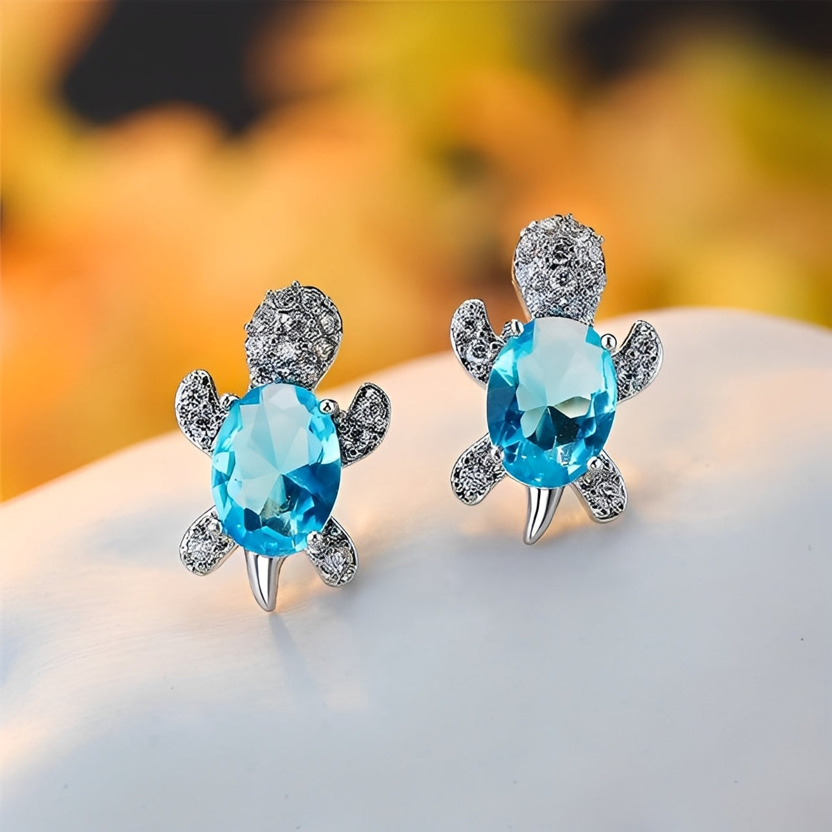 Talia – Boucles d'Oreilles de Tortue Marine en Argent et Zircon