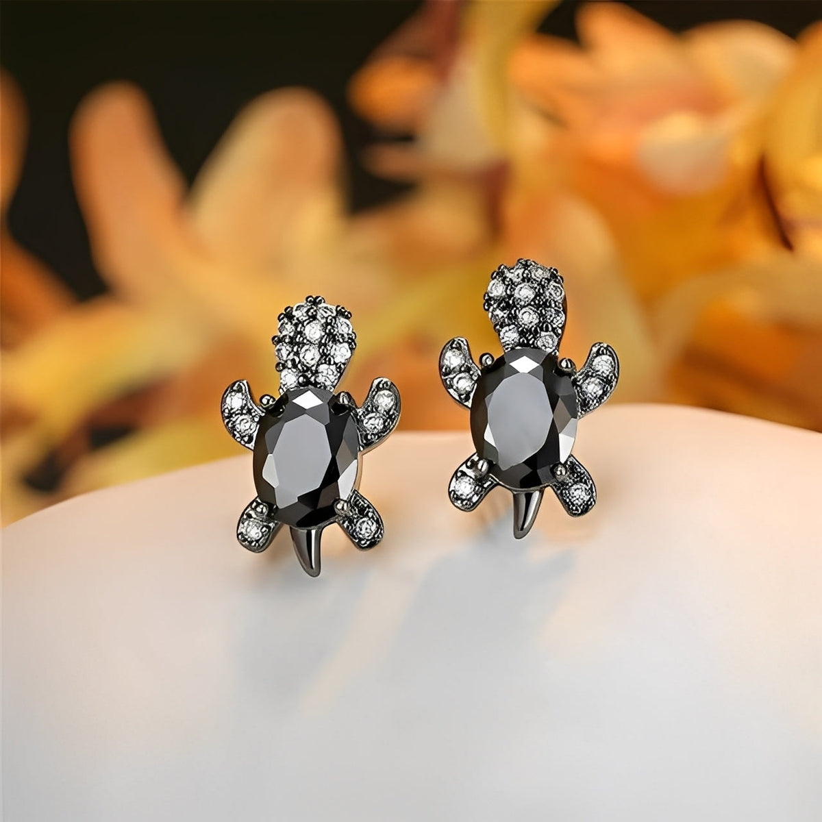 Talia – Boucles d'Oreilles de Tortue Marine en Argent et Zircon