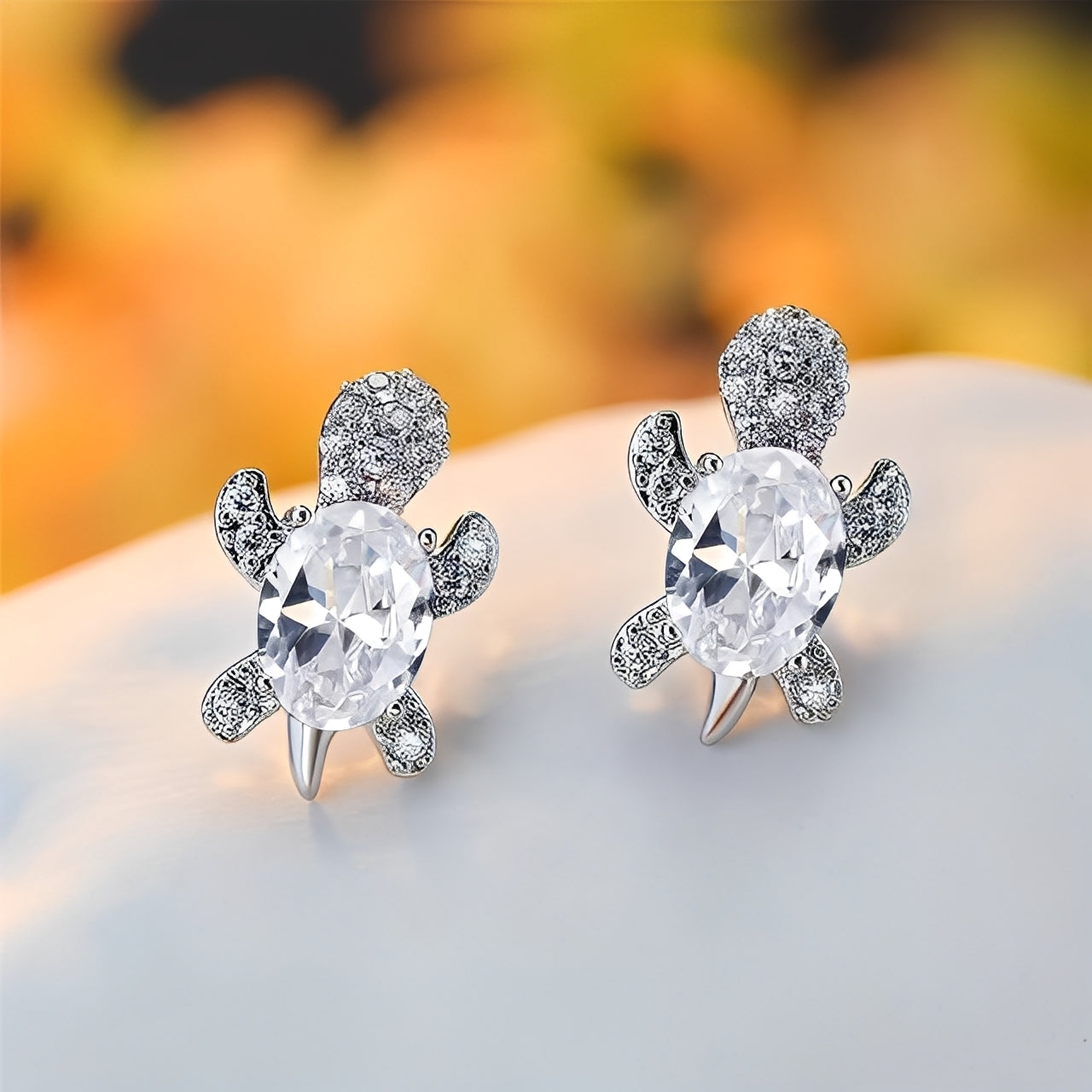 Talia – Boucles d'Oreilles de Tortue Marine en Argent et Zircon