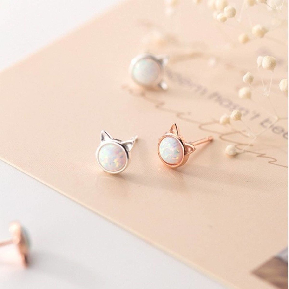 Sepideh - Boucles d'oreilles chat en pierre opale