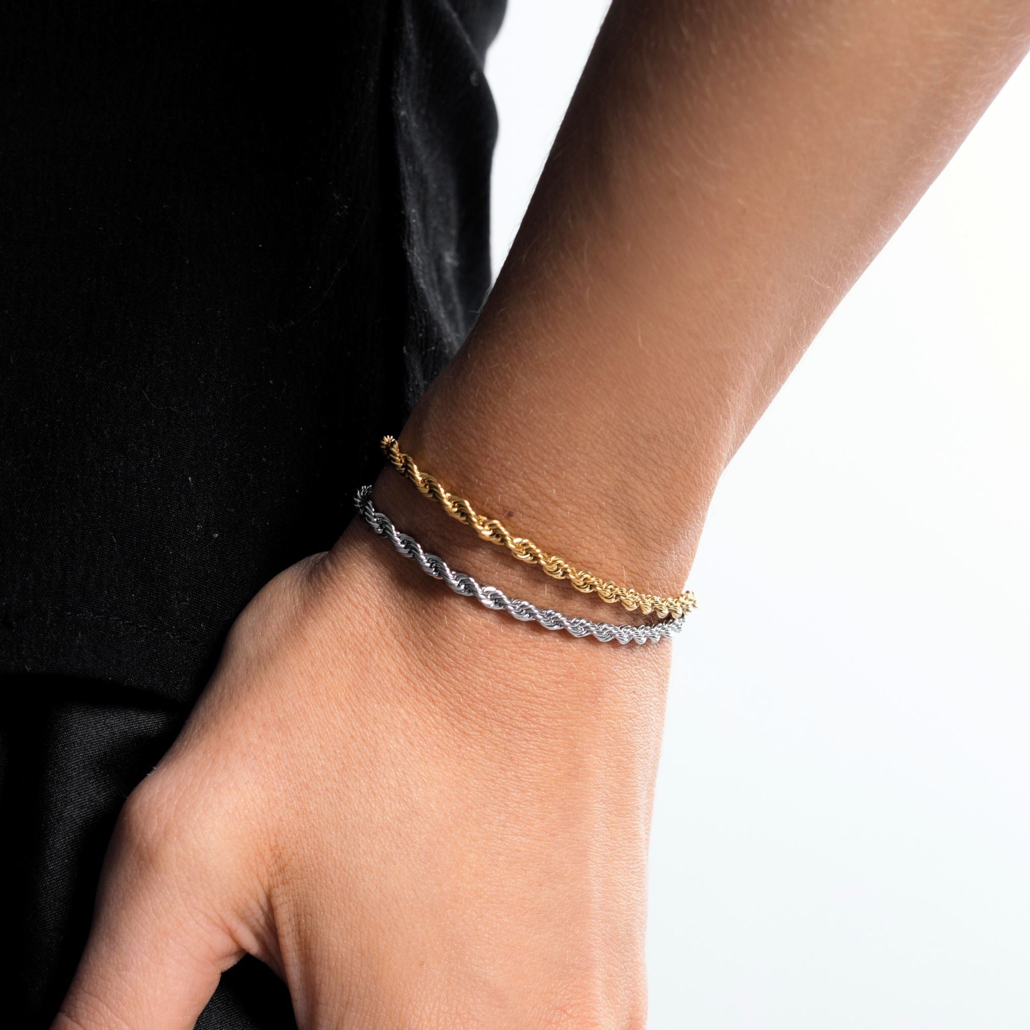 Calvi – Bracelet avec chaîne en or tressée