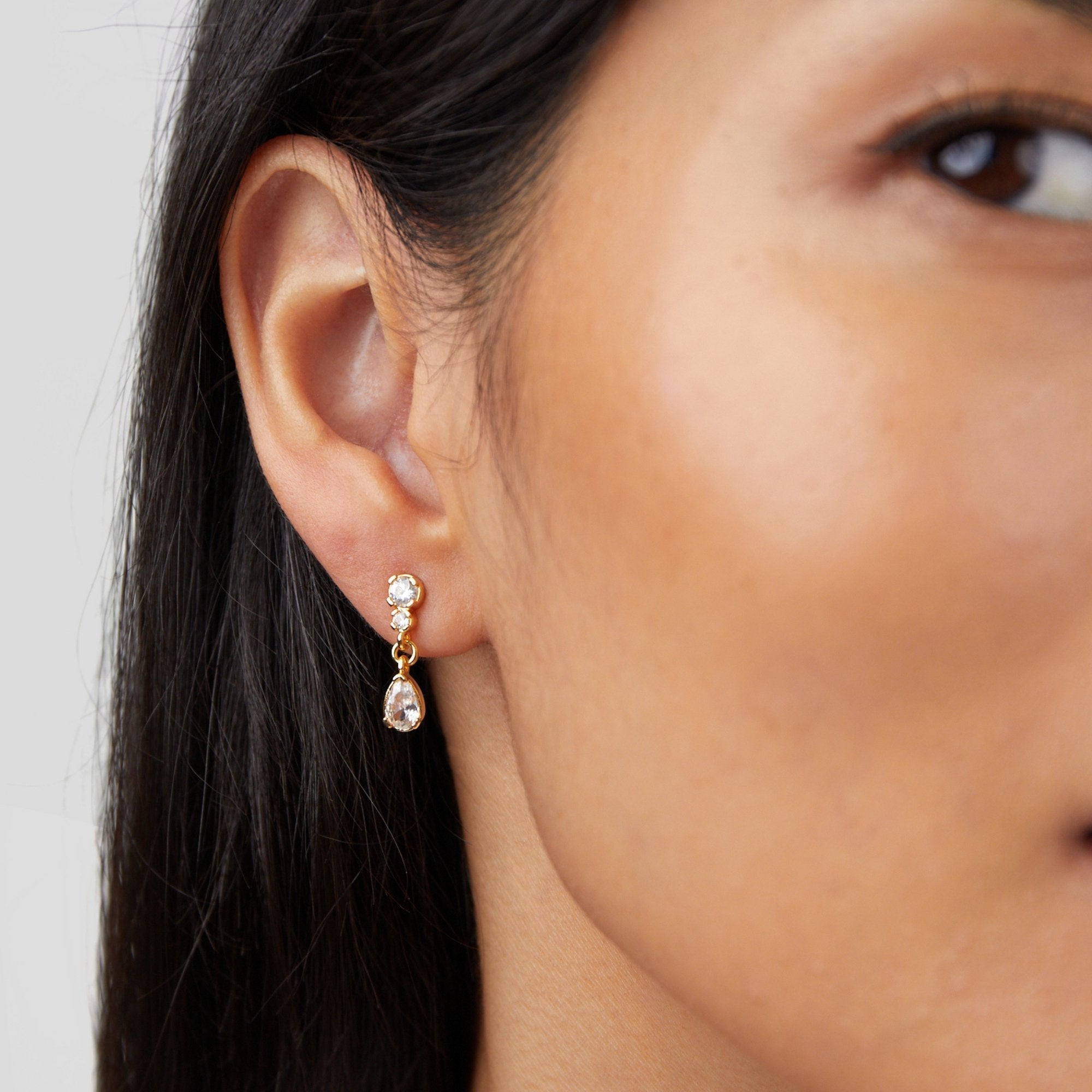 Yarina - Boucles d'oreilles en cristal en forme de goutte