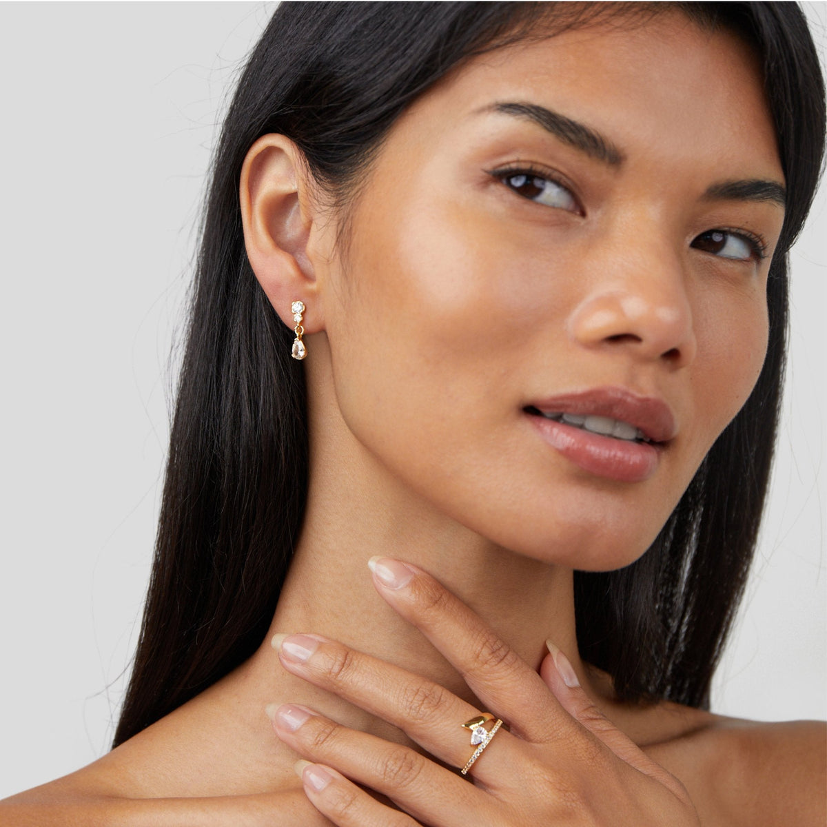 Yarina - Boucles d'oreilles en cristal en forme de goutte